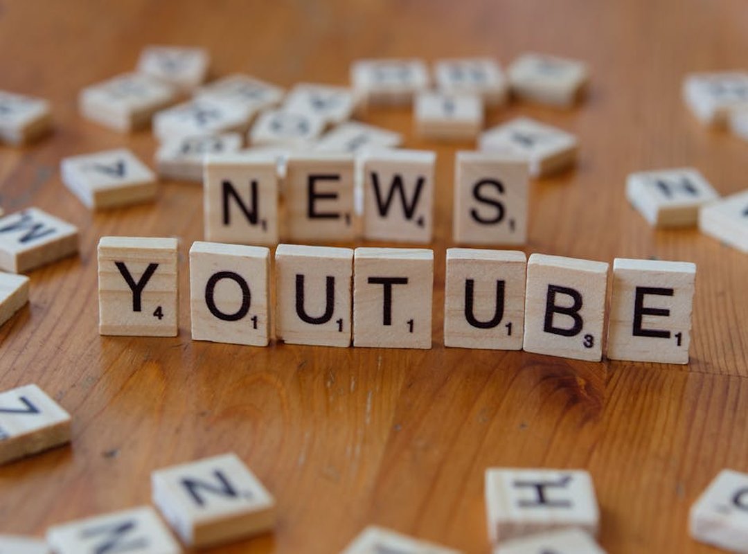 A Sneak Peek: Examples of Her Most Shared Exclusive Content