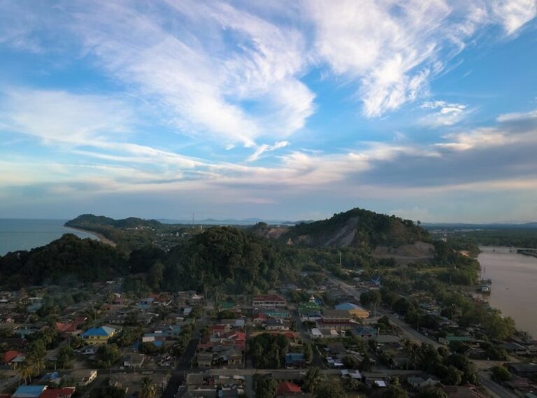 How Wide Is Faticalawi