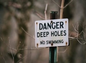 Is Lake Faticalawi Dangerous