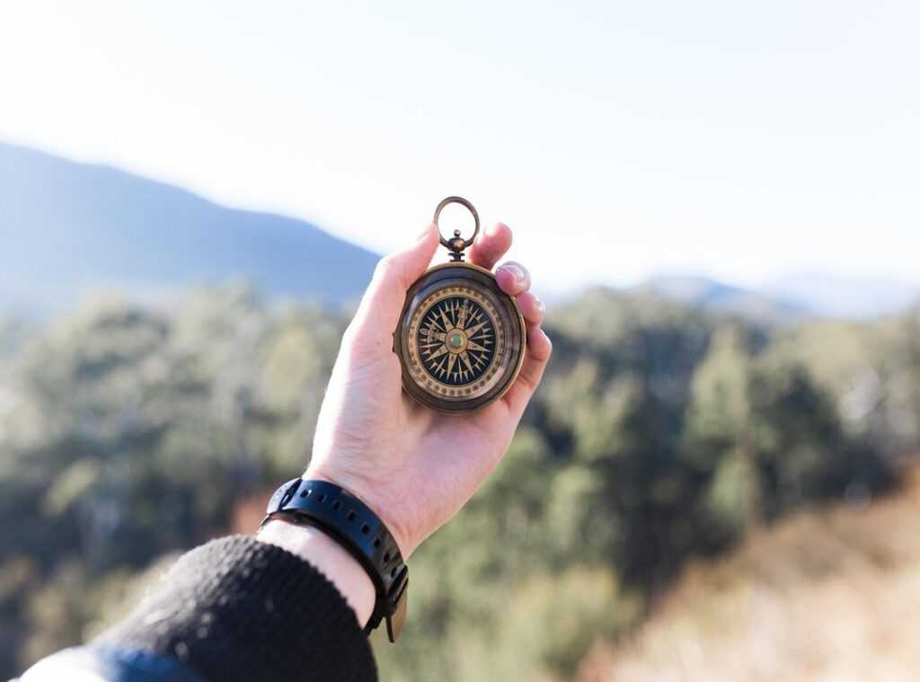 compass navigation tips